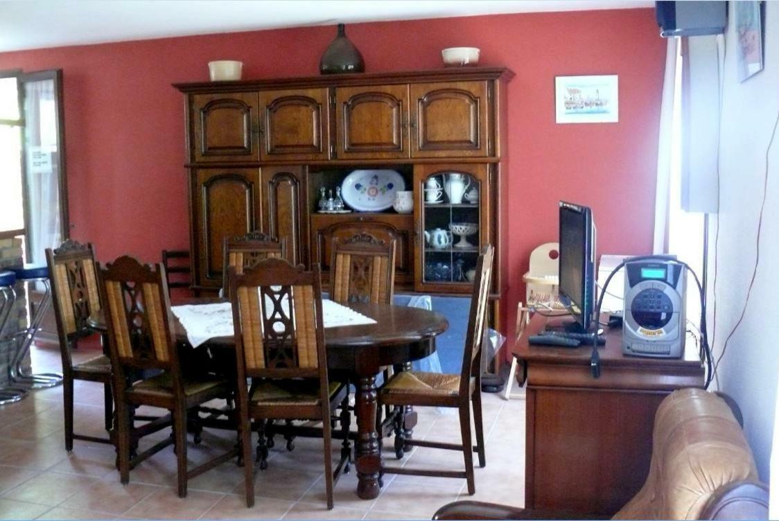 Maison Bord Du Lac Marcillac-la-Croisille المظهر الخارجي الصورة